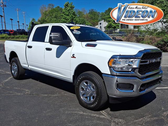 2024 RAM 3500 Tradesman Crew Cab 4x4 64 Box 2024 RAM 3500 Tradesman Crew Cab 4x4 64 Box