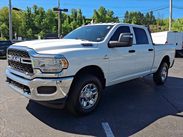 2024 RAM 3500 Tradesman Crew Cab 4x4 64 Box 2024 RAM 3500 Tradesman Crew Cab 4x4 64 Box