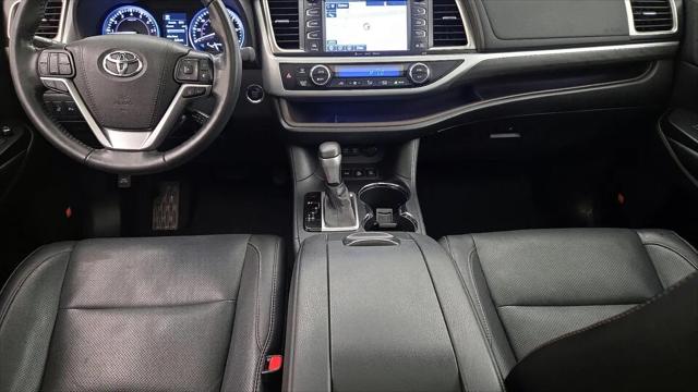 2019 Toyota Highlander Limited Platinum