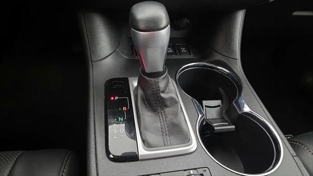 2019 Toyota Highlander Limited Platinum