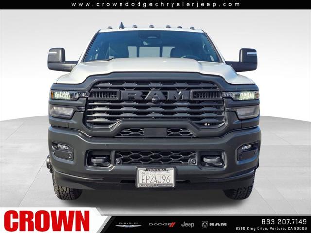 2026 RAM Ram 3500 RAM 3500 TRADESMAN CREW CAB 4X4 8 BOX