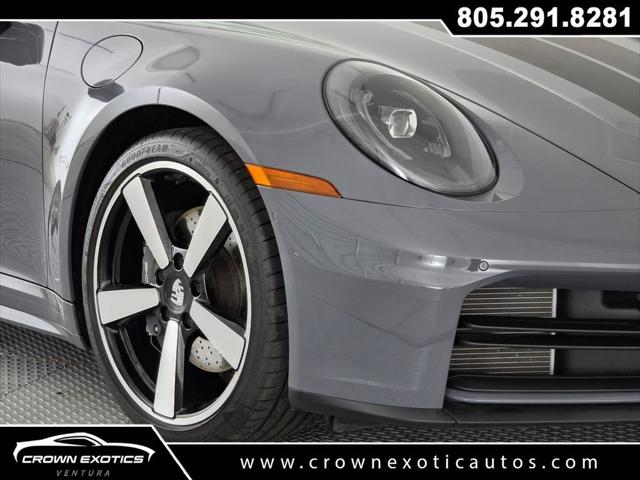 2025 Porsche 911 Carrera Cabriolet