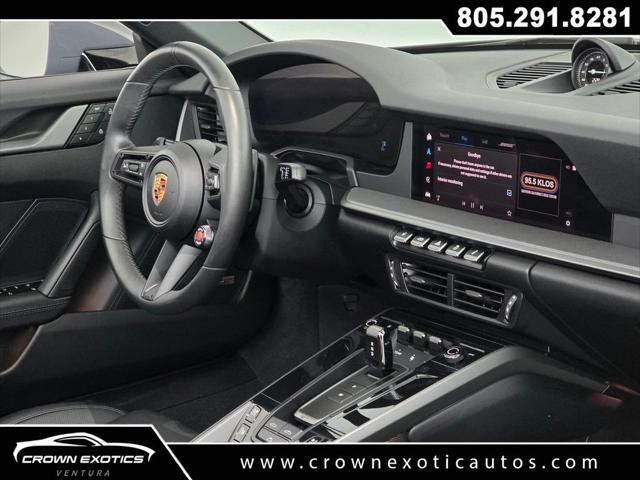 2025 Porsche 911 Carrera Cabriolet