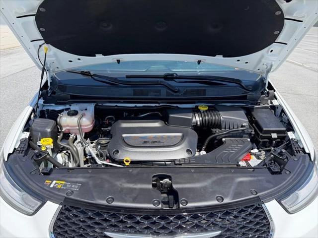 2023 Chrysler Pacifica Limited AWD