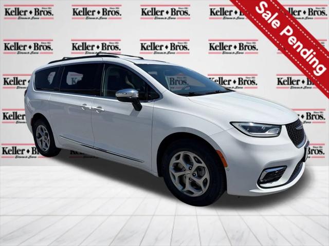 2023 Chrysler Pacifica Limited AWD for sale in Lititz, PA