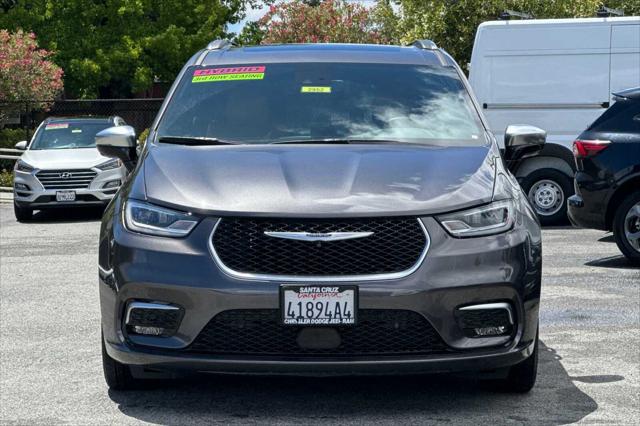 2023 Chrysler Pacifica Hybrid Pinnacle
