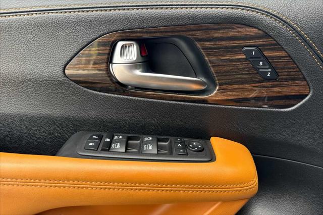 2023 Chrysler Pacifica Hybrid Pinnacle