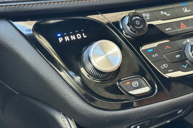 2023 Chrysler Pacifica Hybrid Pinnacle