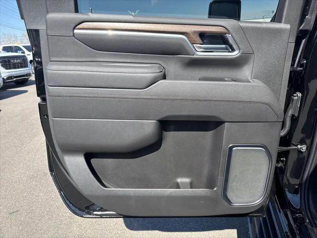2026 Chevrolet Silverado 2500HD Crew Cab, Standard Bed, High Country, 4WD