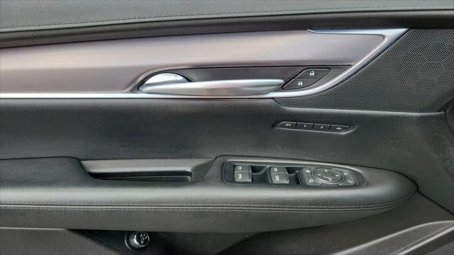 2018 Cadillac XT5 Premium Luxury