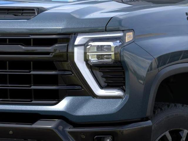 2026 Chevrolet Silverado 2500HD Crew Cab, Standard Bed, LT, 4WD