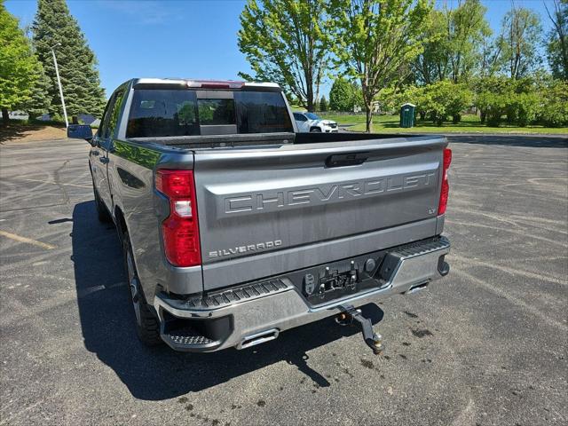 2021 Chevrolet Silverado 1500 4WD Crew Cab Short Bed LT