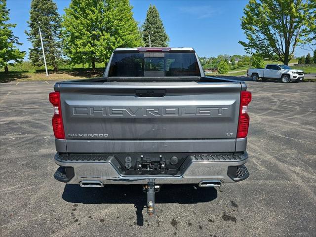 2021 Chevrolet Silverado 1500 4WD Crew Cab Short Bed LT