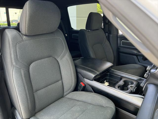 2023 Ram 1500 Big Horn Crew Cab 4x4 5'7" Box