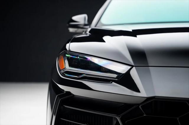 2021 Lamborghini Urus Graphite Capsule