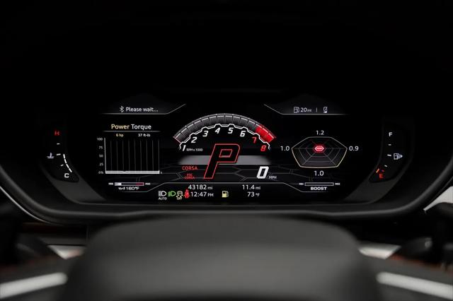 2021 Lamborghini Urus Graphite Capsule