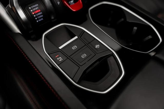 2021 Lamborghini Urus Graphite Capsule