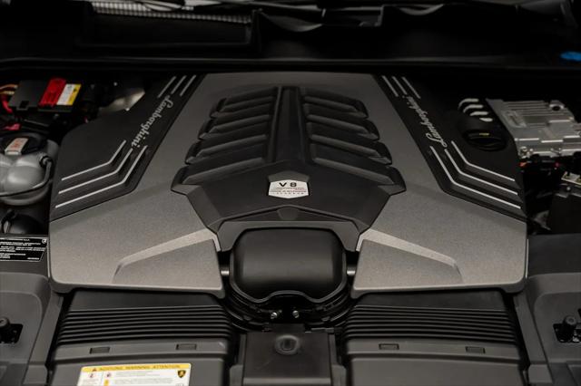 2021 Lamborghini Urus Graphite Capsule