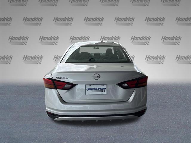 2025 Nissan Altima SV FWD