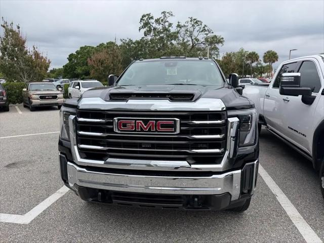 2024 GMC Sierra 2500HD 4WD Crew Cab Standard Bed SLT