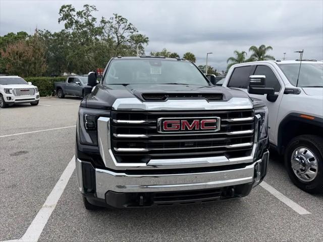 2024 GMC Sierra 2500HD 4WD Crew Cab Standard Bed SLT
