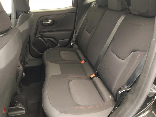 2023 Jeep Renegade Trailhawk 4x4