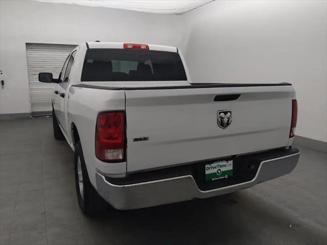 2022 Ram 1500 Classic SLT Crew Cab 4x2 5'7" Box