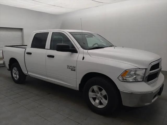2022 Ram 1500 Classic SLT Crew Cab 4x2 5'7" Box
