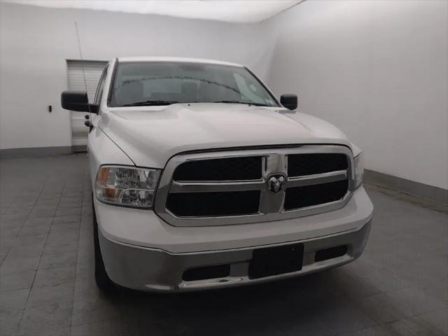 2022 Ram 1500 Classic SLT Crew Cab 4x2 5'7" Box