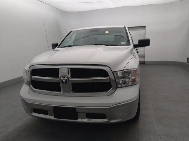 2022 Ram 1500 Classic SLT Crew Cab 4x2 5'7" Box