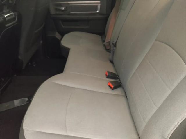 2022 Ram 1500 Classic SLT Crew Cab 4x2 5'7" Box