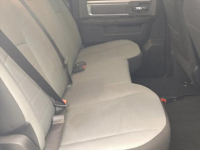 2022 Ram 1500 Classic SLT Crew Cab 4x2 5'7" Box