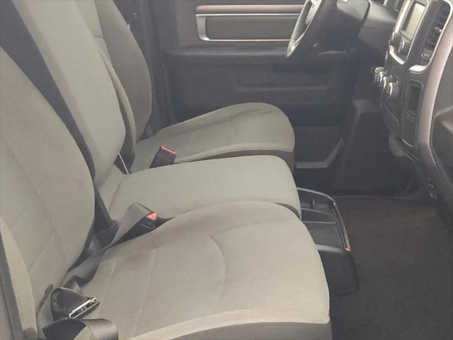 2022 Ram 1500 Classic SLT Crew Cab 4x2 5'7" Box