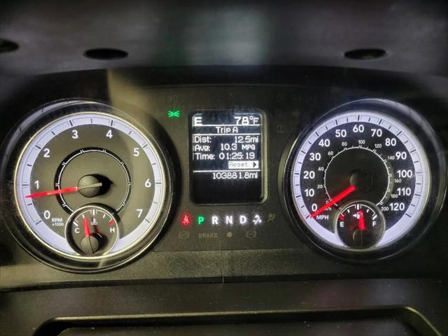 2022 Ram 1500 Classic SLT Crew Cab 4x2 5'7" Box