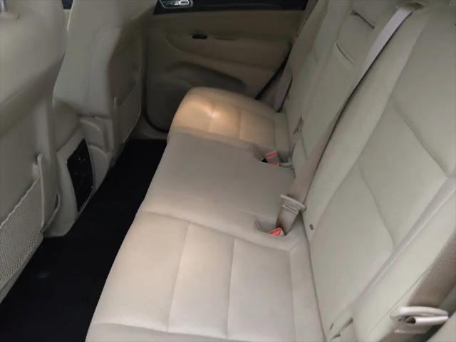 2022 Jeep Grand Cherokee Laredo E 4x4