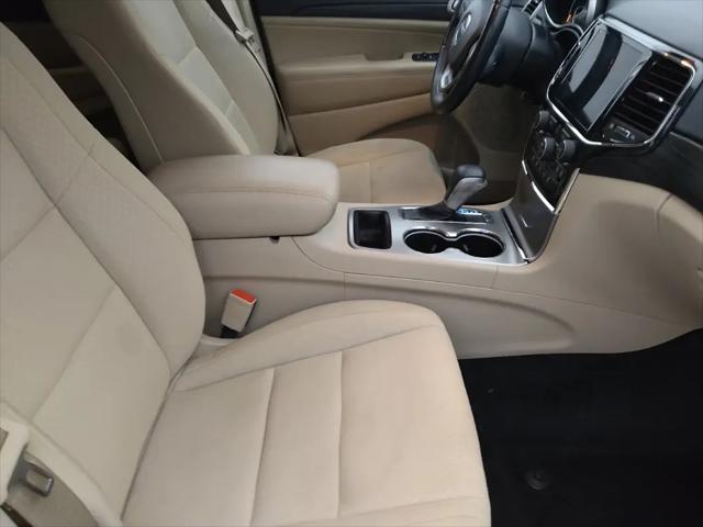 2022 Jeep Grand Cherokee Laredo E 4x4