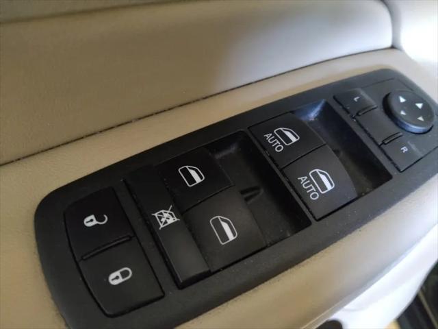 2022 Jeep Grand Cherokee Laredo E 4x4