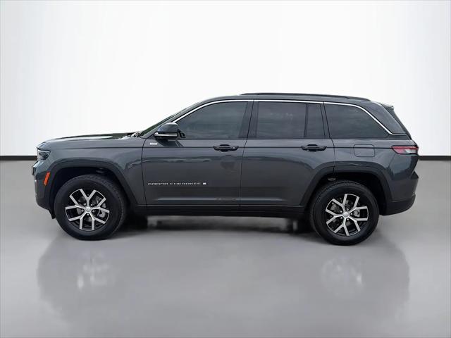 2025 Jeep Grand Cherokee Limited 4x2