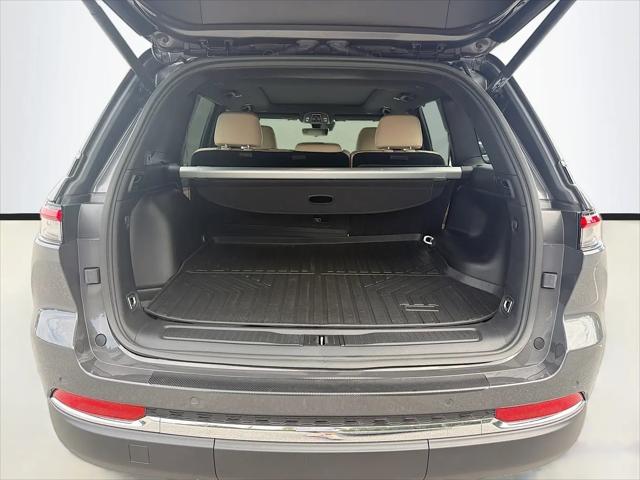 2025 Jeep Grand Cherokee Limited 4x2