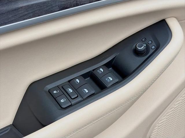 2025 Jeep Grand Cherokee Limited 4x2