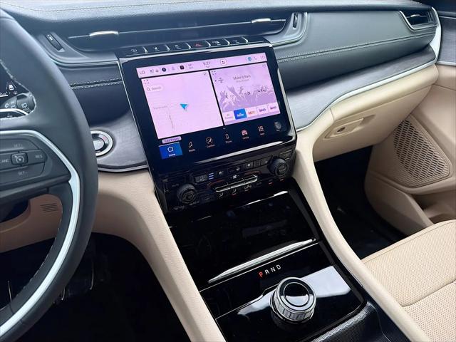 2025 Jeep Grand Cherokee Limited 4x2