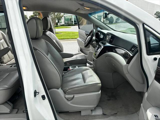 2014 Nissan Quest SL
