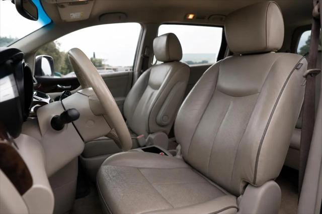2014 Nissan Quest SL
