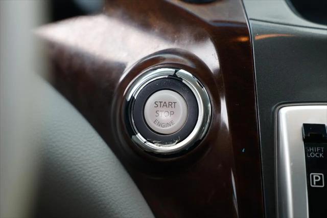 2014 Nissan Quest SL