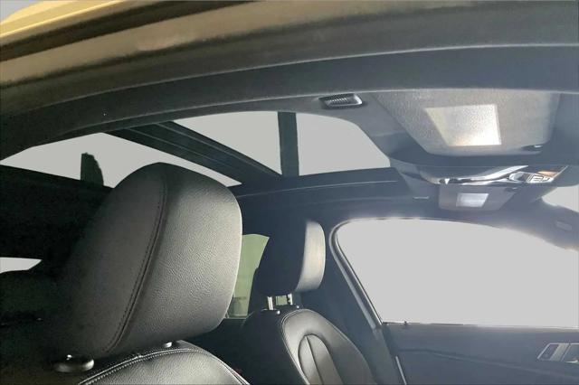 2022 BMW Coupe i sDrive