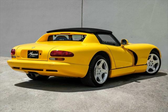 2001 Dodge Viper RT/10