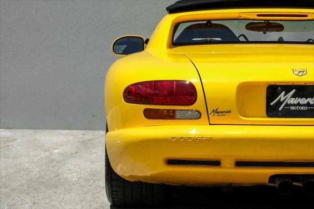 2001 Dodge Viper RT/10