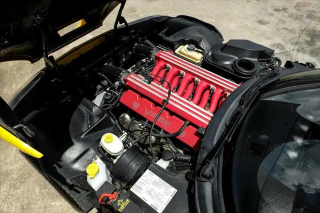 2001 Dodge Viper RT/10