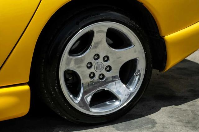 2001 Dodge Viper RT/10