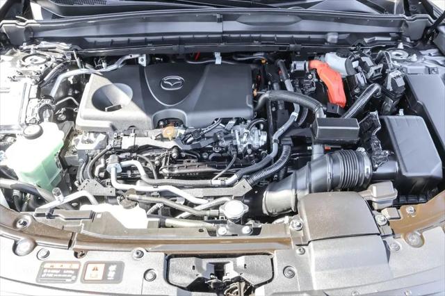 2025 Mazda CX-50 Hybrid Premium Plus Package